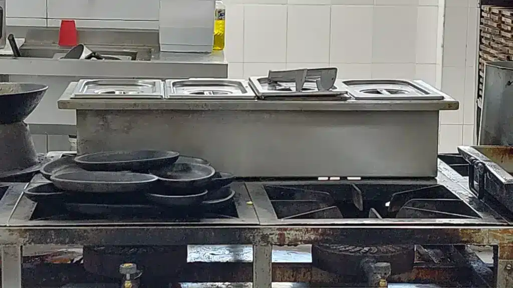 gestão de aquisição de utensílios para cozinhas industriais